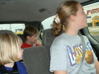 2003-01_kids_in_car.jpg