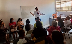 Kirk_teaching-240.jpeg